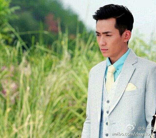 朱一龙资料个人资料,光影之间，演绎百变人生